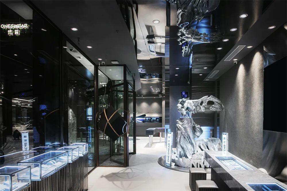 店鋪裝修一平方大概多少錢（簡述店鋪裝修一平米價(jià)格）