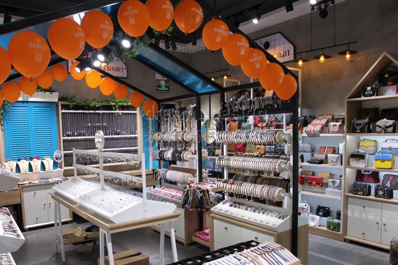 20平米飾品店裝修美感如何彰顯（20平米飾品店裝修圖片 ）